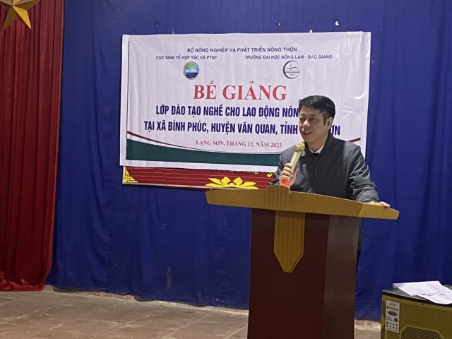 Bế giảng các lớp đào tạo nghề cho lao động nông thôn tại huyện Văn Quan, tỉnh Lạng Sơn