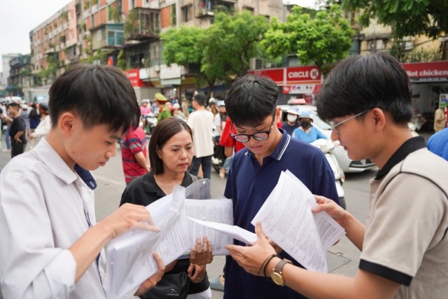 TOÀN VĂN hướng dẫn của Bộ GD&ĐT về đối sánh phổ điểm trước khi xác định điểm chuẩn